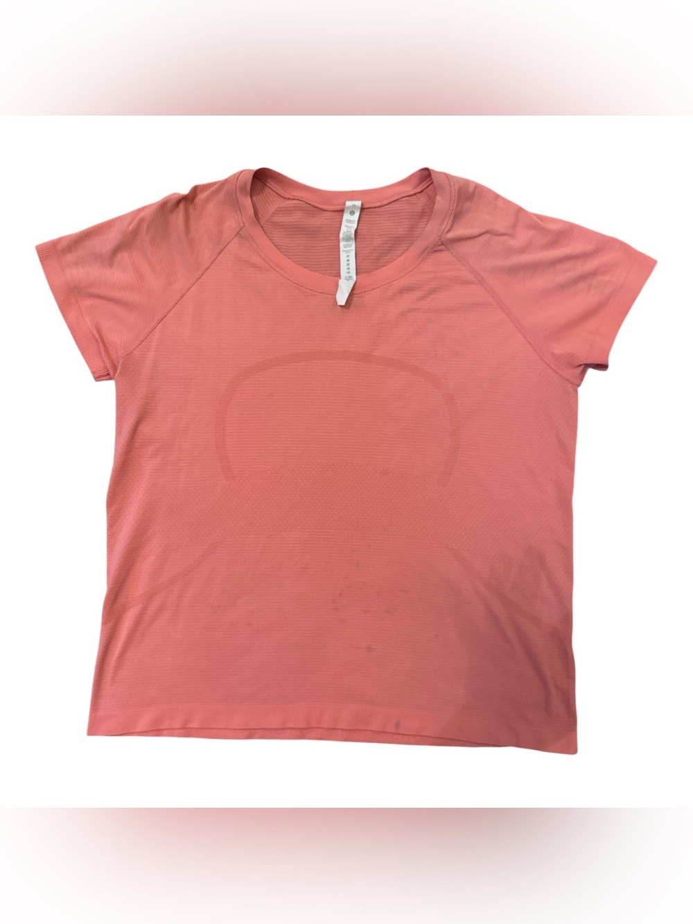 Lululemon women’s size 12 Coral Short Sleeve Activewear Quick Dry Workout Shirt